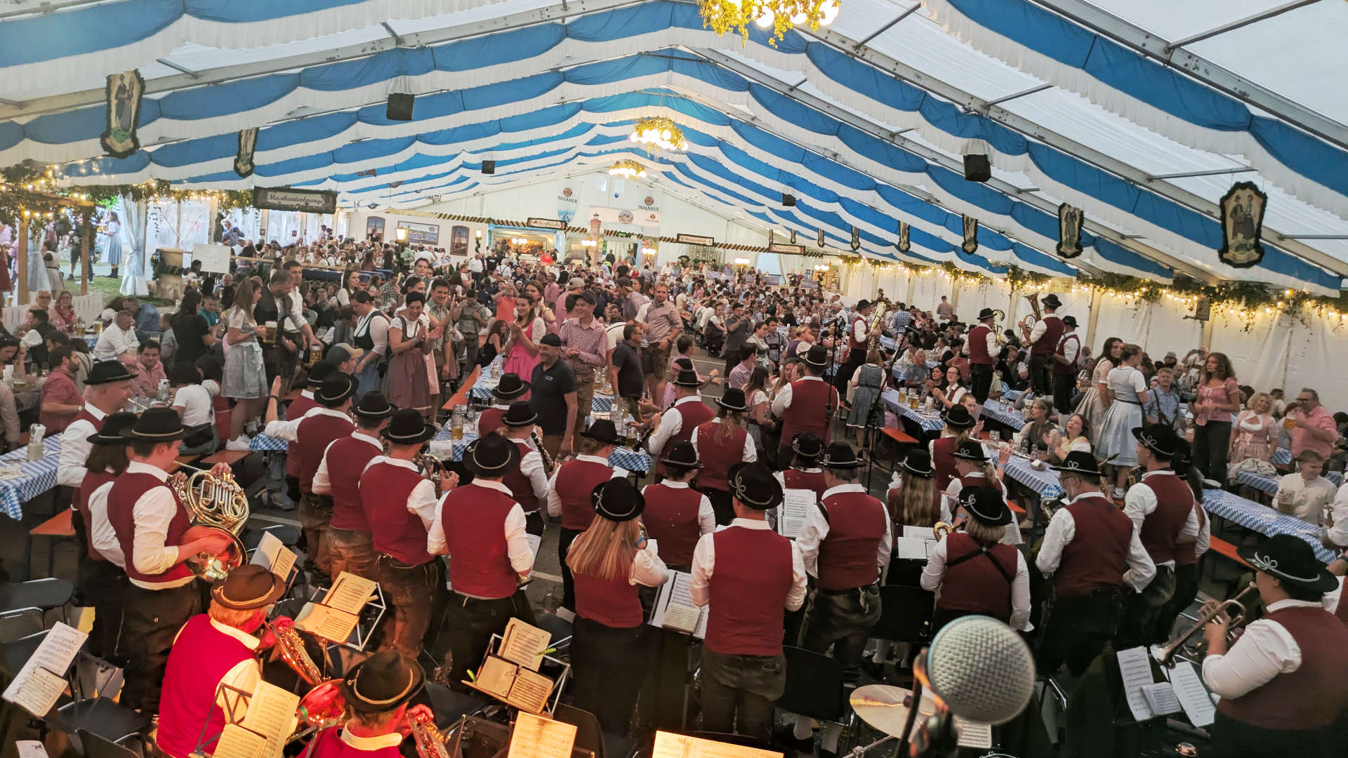 Die Trachtenkapelle beim Lindauer Oktoberfest